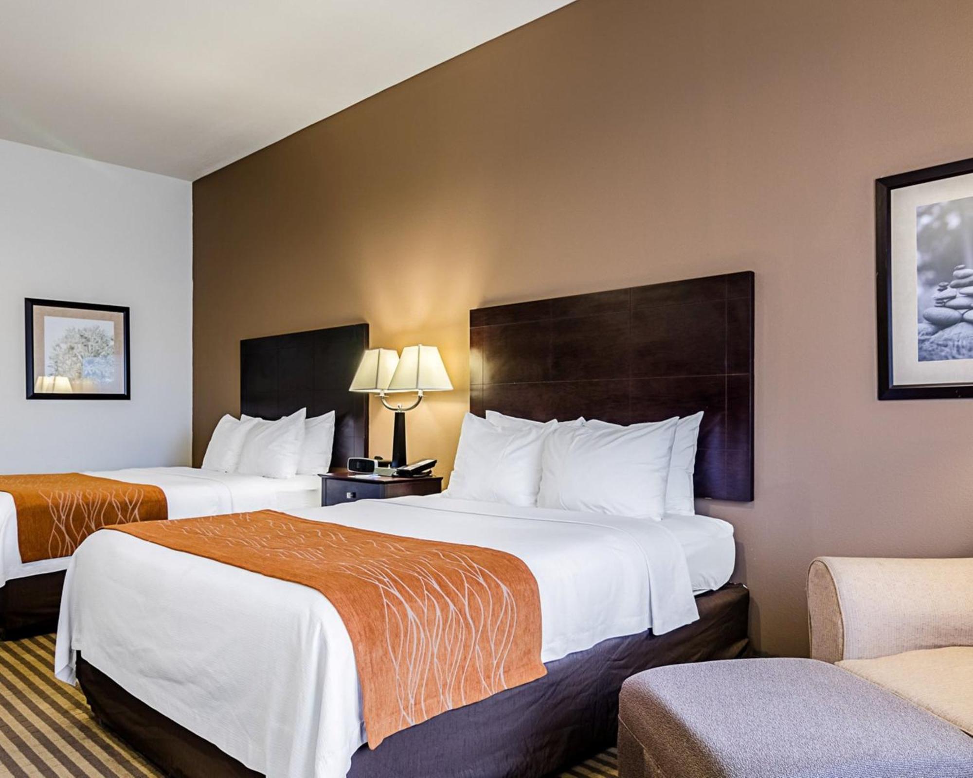 Comfort Inn & Suites Lawrence - University Area Esterno foto