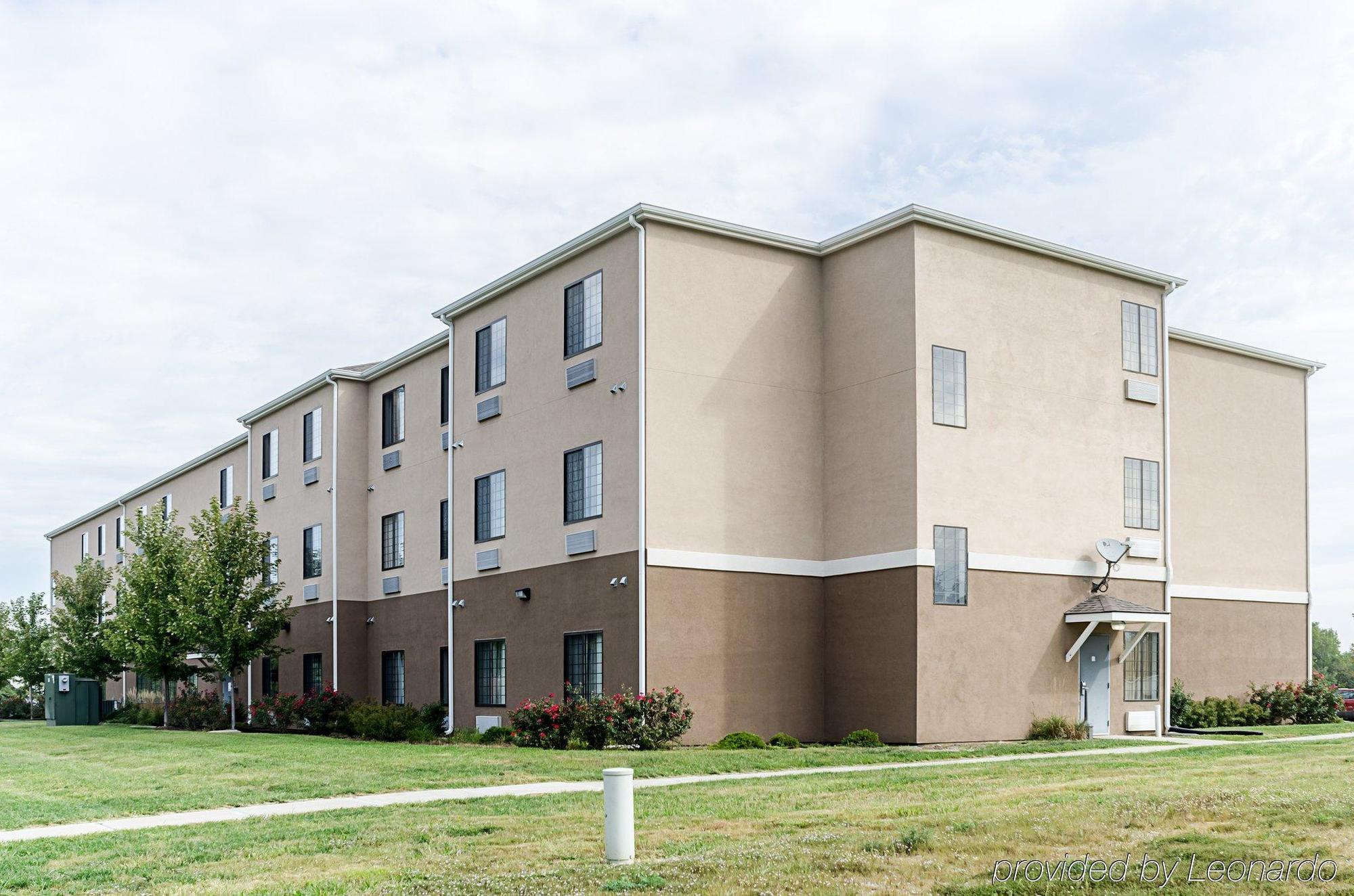 Comfort Inn & Suites Lawrence - University Area Esterno foto